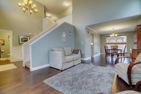 162 Fieldcrest Dr, Bartlett, IL 60103 photo 5