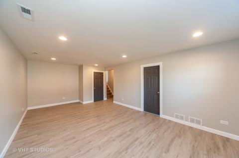 608 Willow Rd, Matteson, IL 60443 photo 12