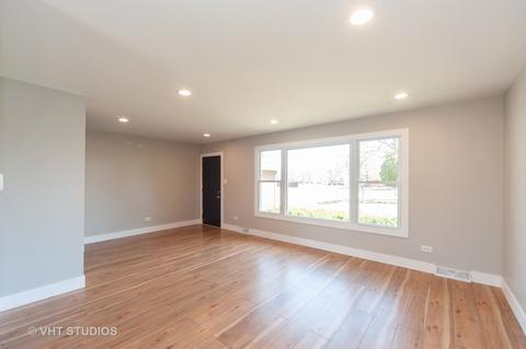 608 Willow Rd, Matteson, IL 60443 photo 2