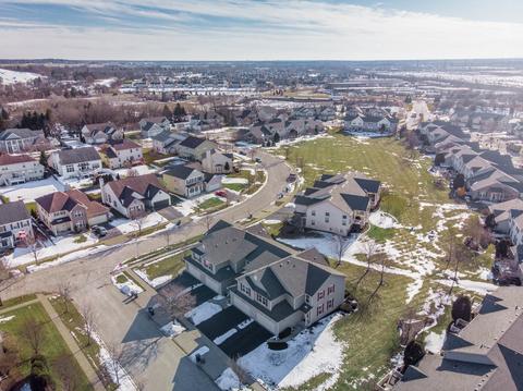 854 Beech Dr, Elgin, IL 60120 photo 34