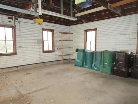 10211 Main St, Hebron, IL 60034 photo 13
