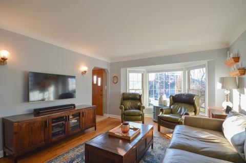 1025 Webster Ln, Des Plaines, IL 60016 photo 3