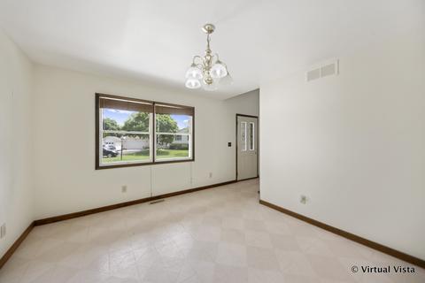 317 High St, Maple Park, IL 60151 photo 9