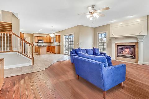 3604 Matthew Dr, Bloomington, IL 61704 photo 3