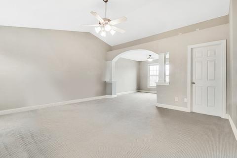 3604 Matthew Dr, Bloomington, IL 61704 photo 38