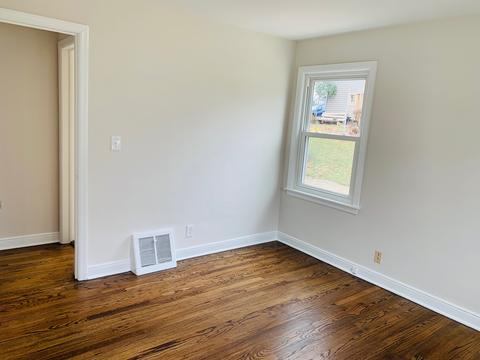 408 Sunset Dr, Elgin, IL 60123 photo 11