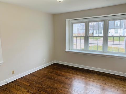 408 Sunset Dr, Elgin, IL 60123 photo 4