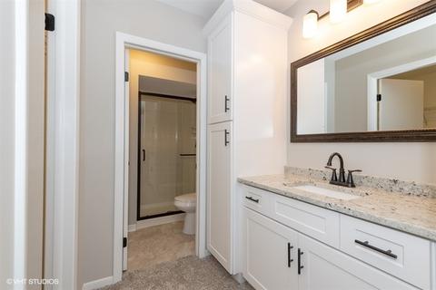 6159 Brookside Ln #D, Willowbrook, IL 60527 photo 15