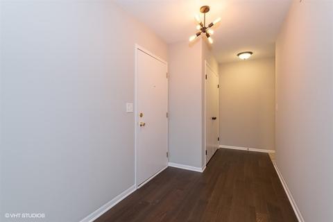 6159 Brookside Ln #D, Willowbrook, IL 60527 photo 3