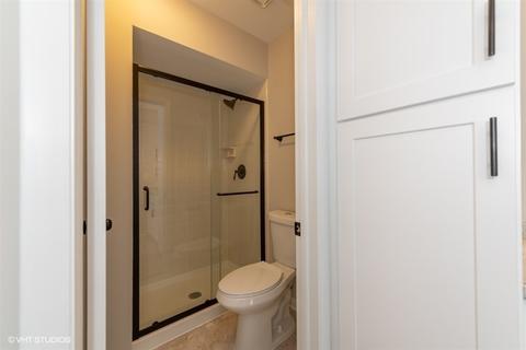 6159 Brookside Ln #D, Willowbrook, IL 60527 photo 17