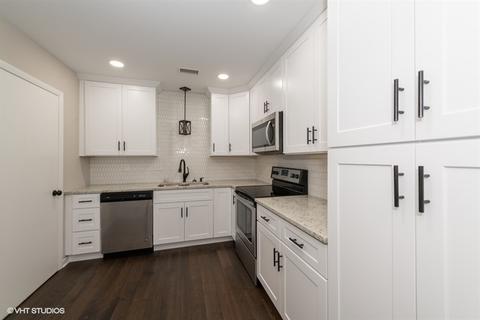 6159 Brookside Ln #D, Willowbrook, IL 60527 photo 8