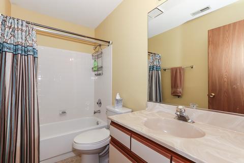 362 Wilmington Dr #A2, Bartlett, IL 60103 photo 17