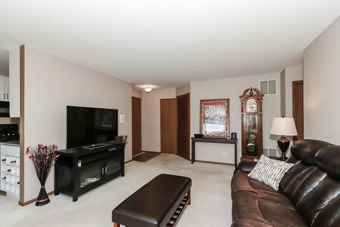 362 Wilmington Dr #A2, Bartlett, IL 60103 photo 4
