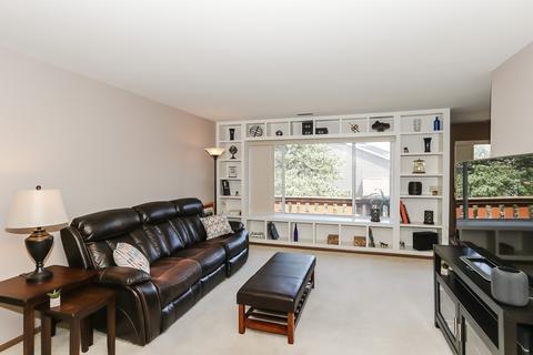 362 Wilmington Dr #A2, Bartlett, IL 60103 photo 2