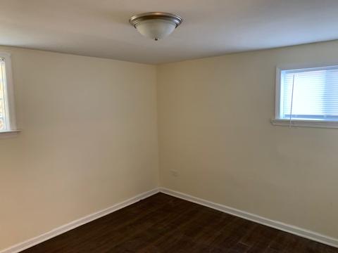 9821 S Prairie Ave, Chicago, IL 60628 photo 15