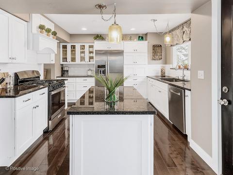 1395 Beaumont Cir, Bartlett, IL 60103 photo 7