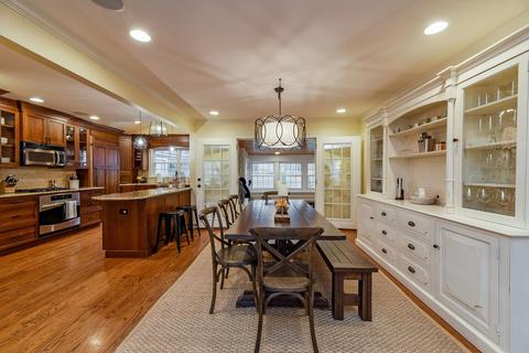 1103 Golf Ln, Wheaton, IL 60189 photo 7