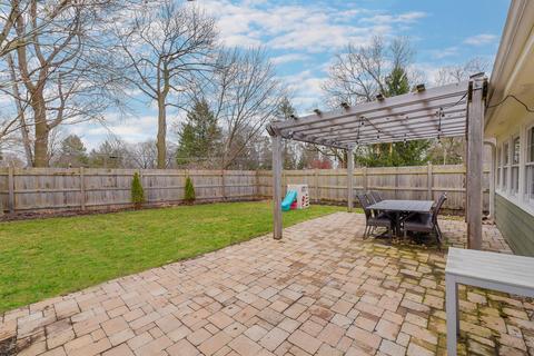 1103 Golf Ln, Wheaton, IL 60189 photo 22