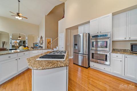220 Bridle Path Ct, Fox River Grove, IL 60021 photo 6