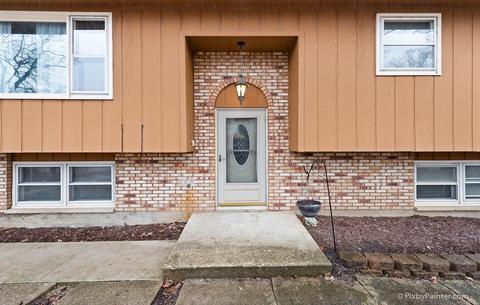 714 S Emerald Dr, Mchenry, IL 60051 photo 5