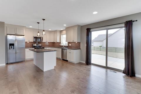 1031 Decoy Ct, Normal, IL 61761 photo 7
