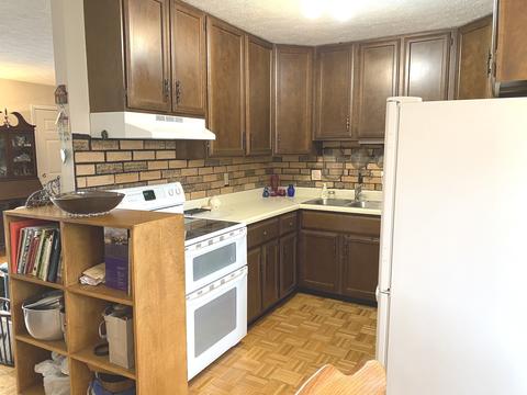 7 Cedar Ct, Bloomington, IL 61701 photo 10