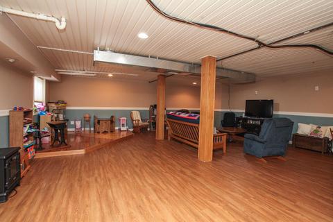 109 E 2nd St, Gridley, IL 61744 photo 6