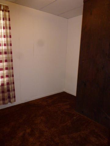 601 E Johnson St, Clinton, IL 61727 photo 7