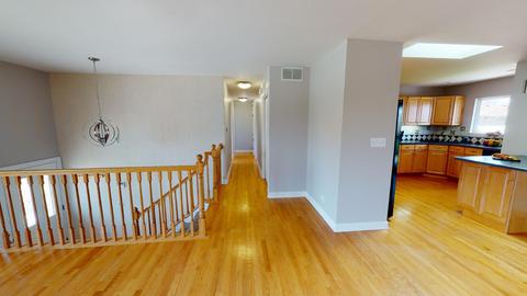 1445 Meyer Rd, Hoffman Estates, IL 60169 photo 8