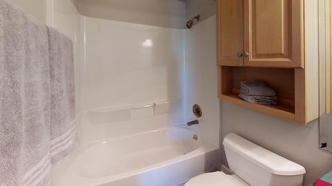 1445 Meyer Rd, Hoffman Estates, IL 60169 photo 13