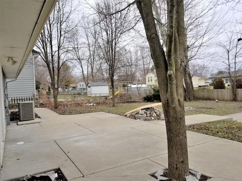 1123 Hunter Dr, Elgin, IL 60120 photo 44