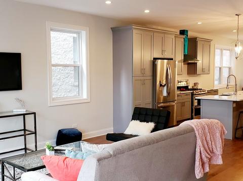 4223 S Champlain Ave, Chicago, IL 60653 photo 6