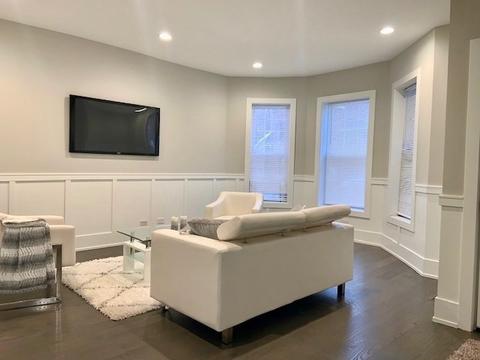857 E 64th Pl, Chicago, IL 60637 photo 3