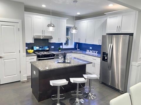 857 E 64th Pl, Chicago, IL 60637 photo 4