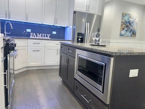 857 E 64th Pl, Chicago, IL 60637 photo 9
