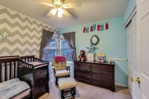 1900 E Ivy Cir, Lindenhurst, IL 60046 photo 22