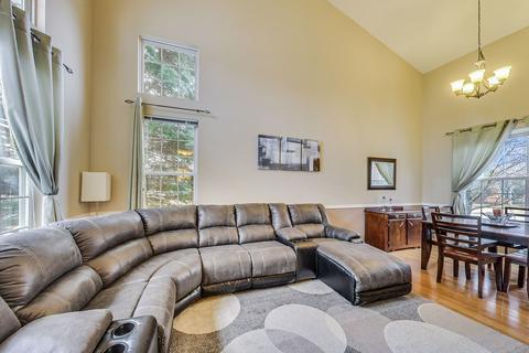 1900 E Ivy Cir, Lindenhurst, IL 60046 photo 6