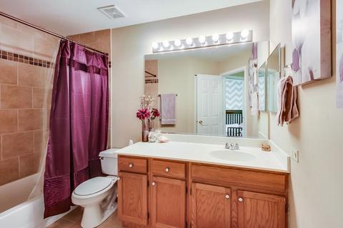 1900 E Ivy Cir, Lindenhurst, IL 60046 photo 23