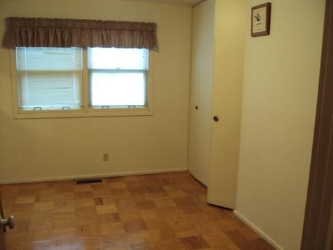 706 E Perimeter Rd, Rantoul, IL 61866 photo 13
