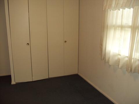 706 E Perimeter Rd, Rantoul, IL 61866 photo 11