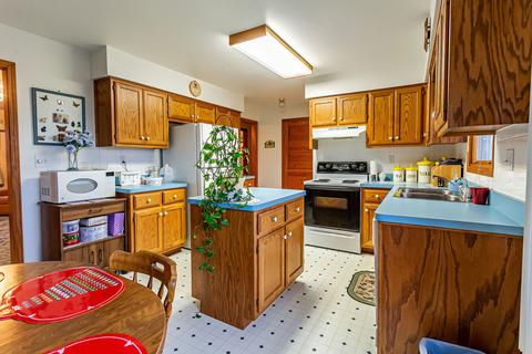 3305 School Dr, Morris, IL 60450 photo 7