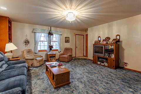 3305 School Dr, Morris, IL 60450 photo 5