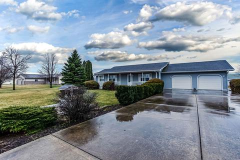 3305 School Dr, Morris, IL 60450 photo 1