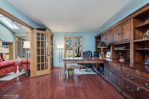 8762 Aintree Ln, Burr Ridge, IL 60527 photo 6