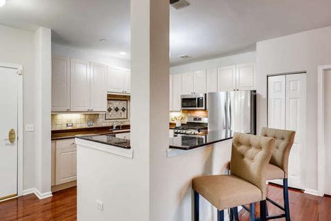 640 Mchenry Rd #107, Wheeling, IL 60090 photo 10