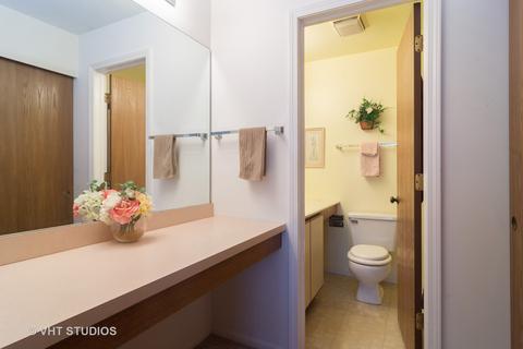 964 Ridgefield Ln, Wheeling, IL 60090 photo 7