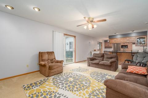 1808 Lisbon Rd, Morris, IL 60450 photo 9