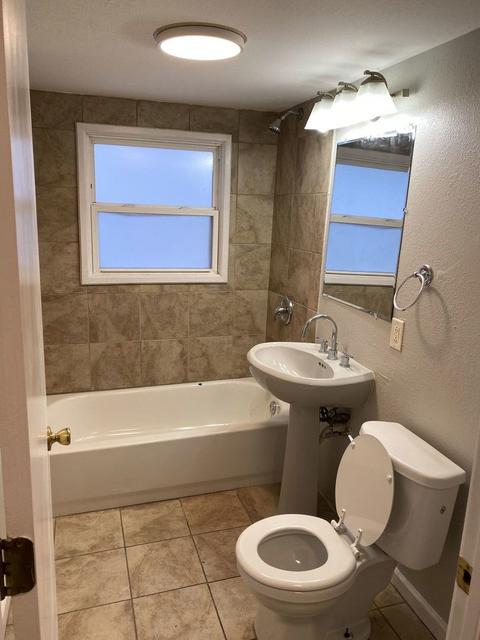 605 E 90th Pl, Chicago, IL 60619 photo 14