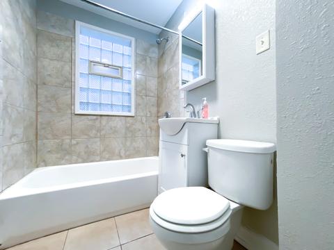 605 E 90th Pl, Chicago, IL 60619 photo 23