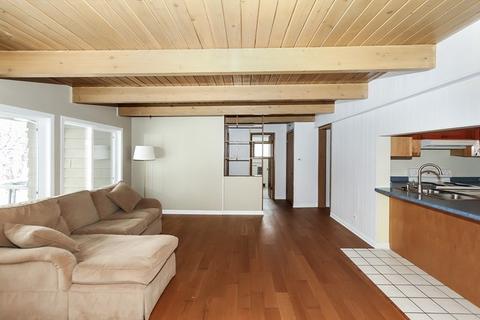 506 S Commonwealth Ave, Elgin, IL 60123 photo 12